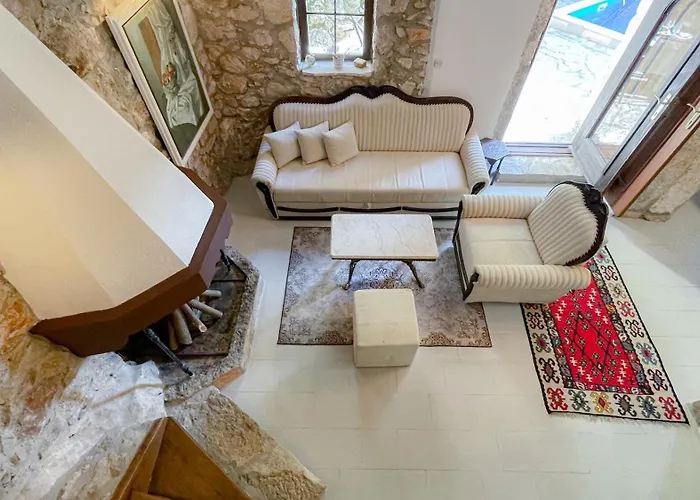 Historic With Pool And Incredible Views On The River And Landmarks Pocitelj