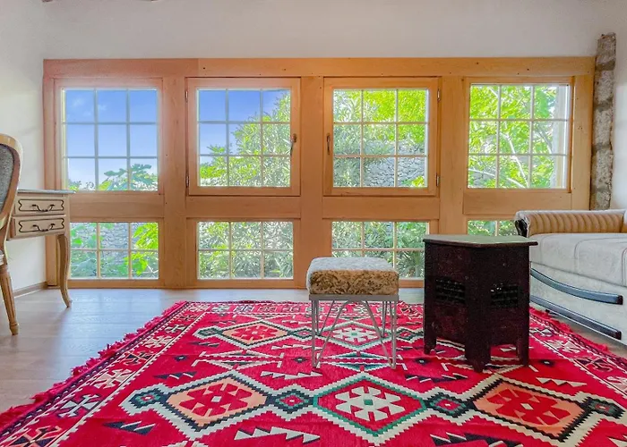 Historic With Pool And Incredible Views On The River And Landmarks Villa *